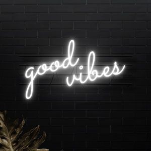 Meet your Posher, Idalia